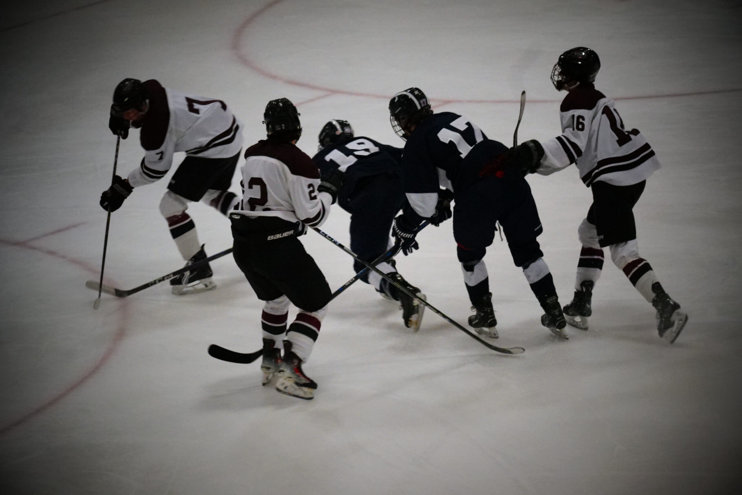 WHL vs NCAA: Choosing the Right Path for Your Hockey Future